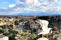 WOW Tour: Coliseum, Vatican, Squares, Luxury Car, Tickets, Lunch