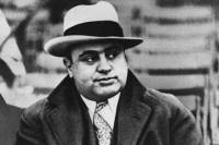 Gangsters and Ghosts Walking Tour in Chicago