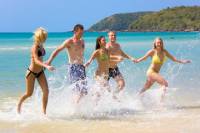 3-Day Tour from Sydney to the Gold Coast Including Port Stephens and Byron Bay