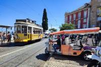Lisbon Highlights: Half-Day Tuk Tuk Adventure Sightseeing