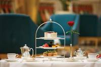 Afternoon Tea at Sahn Eddar Restaurant in Burj al Arab with private Transfers