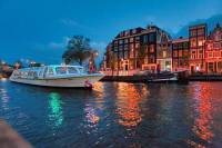 Amsterdam Evening Canal Cruise with Pizza and Drinks