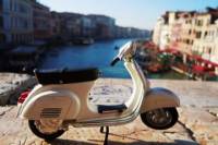 Budapest Ultimate Sightseeing Vespa Tour