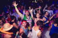 Cancun Club Crawl Aboard a Limousine