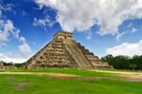 Cancun Combo: Chichen Itza Tour plus Isla Mujeres Dolphin Encounter or Catamaran Sail with Snorkeling