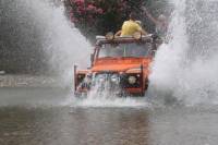 Combi Safari offroad adventure with picnic