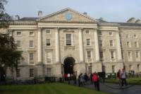 Dublin Shore Excursion: Historical Walking Tour including Trinity College