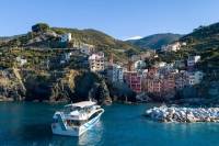 Ferry boat tour to the Cinque Terre with stop in Riomaggiore and Monterosso
