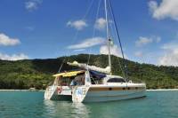Full-Day Private Catamaran Charter from Koh Samui Including Chef
