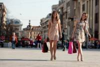 Gibraltar Independent Shopping Trip with Transport from Malaga