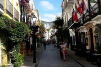 Half Day Tour in Marbella Old Town with Arab and Castilian Remains