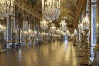 Half-Day Versailles Palace Guided Tour with Japanese Guide