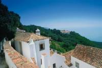 Historical and Natural Arrábida: Private Tour from Lisbon