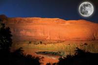 Moab Dinner Cruise with Sound and Light Show