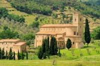 Montalcino and Abbazia di Sant'Antimo Day Trip from Siena including Wine-Tasting