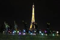 Paris by Night: City of lights Bike Tour