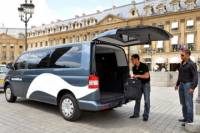 Paris Shuttle Arrival Transfer: Charles de Gaulle Airport (CDG)