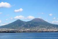 Private Full-Day Tour to Pompeii and Mt. Vesuvius with Winery Visit and Lunch