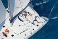 Private Tour: Santorini Caldera Cruise Including Buffet and Drinks