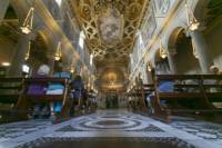 Rome Super Saver: Skip-the-Line Crypts and Catacombs plus Ghost and Mystery Walking Tour