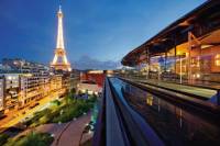 Seine River Cruise and Rooftop Dinner at Les Ombres Restaurant with Eiffel Tower Views