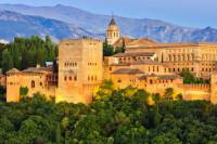 Skip the Line: Alhambra and Generalife Gardens Half-Day Tour