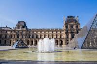Skip-the-Line: Louvre Museum and Musée d'Orsay Small-Group Tour