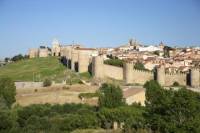 Skip the Line: Segovia, Ávila and El Escorial Monastery Day Trip from Madrid