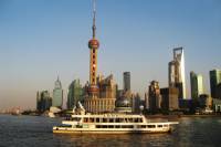Small-Group Shanghai Sightseeing Tour, River Cruise and Wonton-Making Lesson