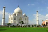 Taj Mahal and Agra Full-Day Private Guided Tour from Delhi by Car