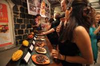 Tastes of Oahu Tour: Coffee, Chocolate and Tropical Fruit