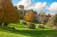 Volterra and Bocelli's Theatre Day Trip Tour from Pisa with Wine Tasting