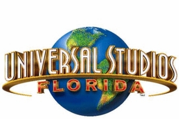 1-Day Admission to Universal Studios or SeaWorld Orlando with Transport from Miami