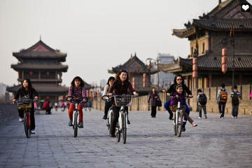 2-Day Classic Xi'an Tour: Terracotta Warriors and Downtown Sightseeing