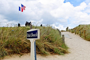2-Day WWII Normandy Tour from Paris: D-Day Landing Beaches, Bayeux and Colleville-sur-Mer