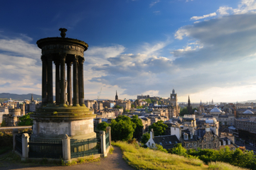 3-Day Edinburgh Weekend Break by Rail from London
