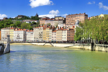 3-Night Tour from Marseille to Paris: Provence, Rhone-Alpes, Beaujolais and Burgundy