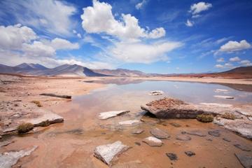 4-Day Atacama Desert Tour: Moon Valley, Geysers del Tatio and the Chilean Salt Flats