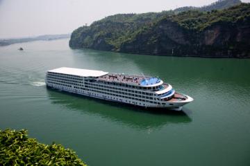 3-Night President 7 Yangtze River River Cruise Tour From Chongqing to Yichang