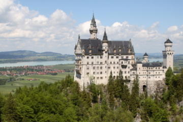 4-Day Tour from Frankfurt to Munich: Romantic Road, Rothenburg, Augsburg, Neuschwanstein Castle
