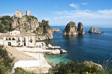 Aeolian Islands Day Trip from Taormina: Lipari and Vulcano