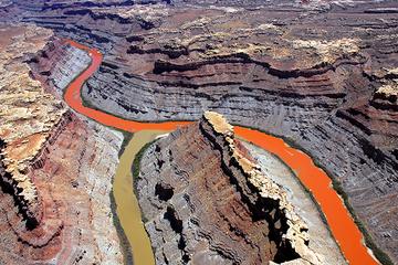 Air Tour of Canyonlands National Park