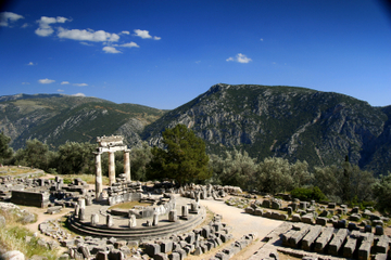 Athens Super Saver: City Sightseeing Tour and Half-Day Cape Sounion Trip plus Delphi Day Trip