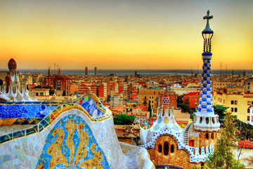Barcelona Super Saver: City Tour, Sitges and Freixenet Cava Day Trip
