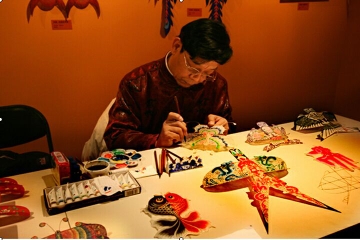 Beijing Family Tour: Forbidden City, Tian'anmen Square, Kite Making and Dumpling Lunch with Local