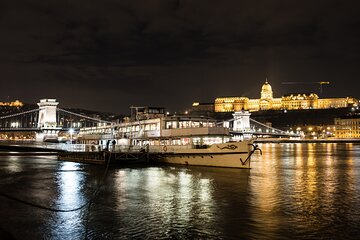 Budapest Wine Tasting Cruise