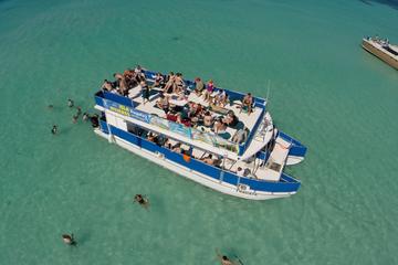 Catamaran and Snorkel Tour in Isla Mujeres