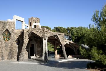 Colònia Güell and Gaudi Crypt Entrance Ticket Including Audio Guide and Crypt Guidebook