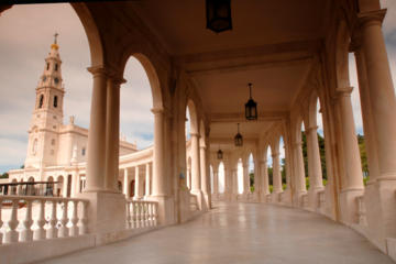 Fátima and the Sanctuary Basilica Half Day Tour from Lisbon