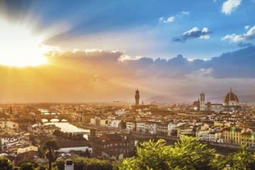 Florence Medici Tour: Palazzo Vecchio and Vasari Corridor Walking Tour with Optional Pitti Palace Palatine Gallery Visit